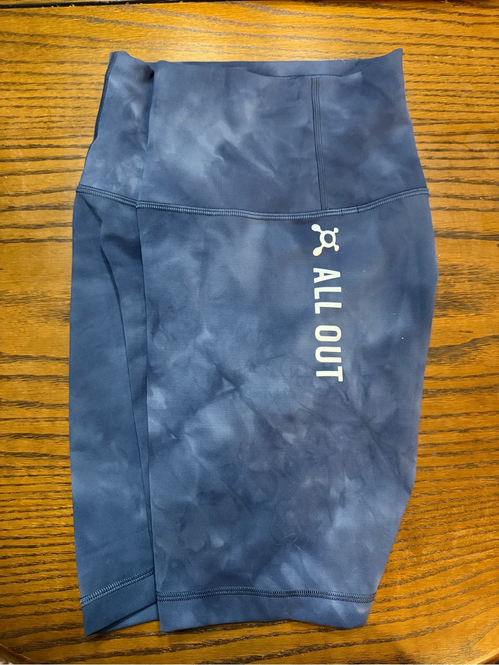 Lululemon X Orange Theory legging shorts